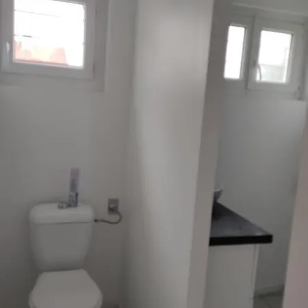 Logement T2 Proche Port Lilly *